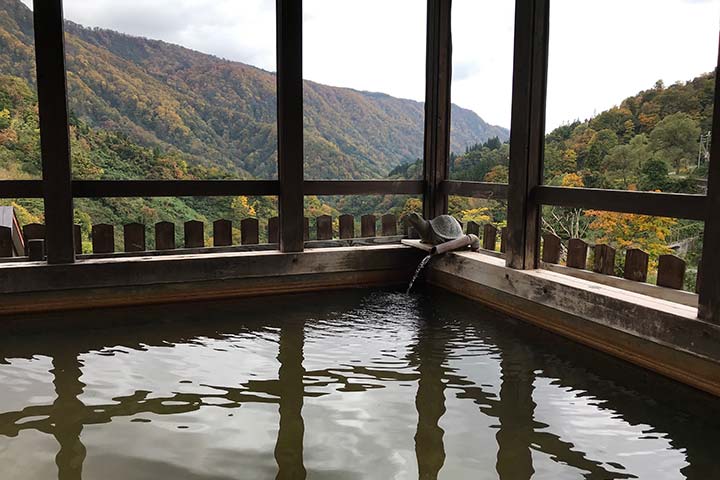 山田館の露天風呂