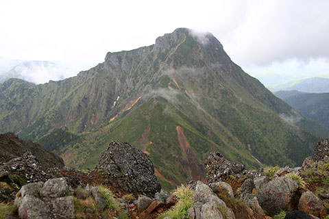 阿弥陀岳