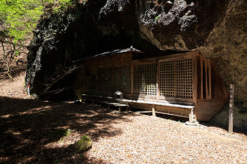 岩屋観音
