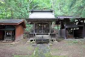 新海神社