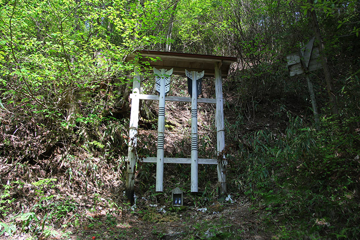 風越山の登山道