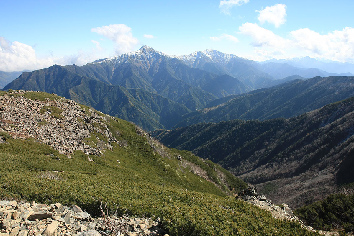 北岳は日本で2番目に標高の高い山