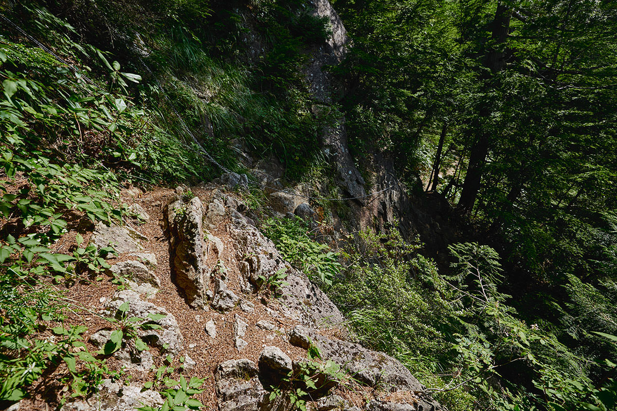 日帰り 有明山へ中房温泉から 8月 初心者にはオススメできない難易度高めの日帰り登山 登山百景