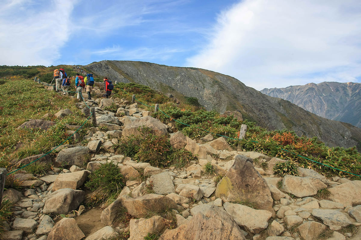 五竜岳 八方尾根からの唐松岳縦走 9月 ゴンドラを使って登るテント泊 登山百景