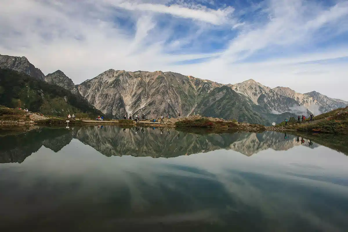 五竜岳登山 五竜岳-よく見る八方池の写真