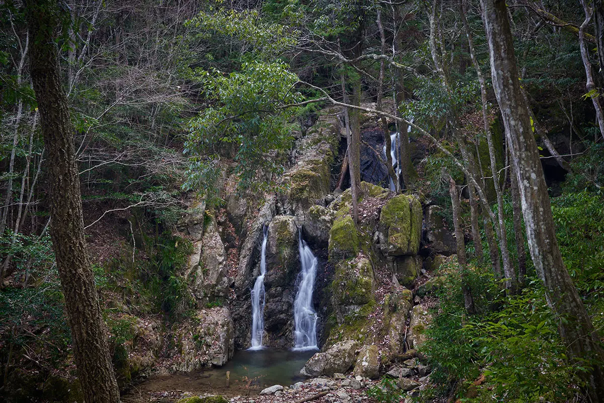 半国山登山 音羽の滝