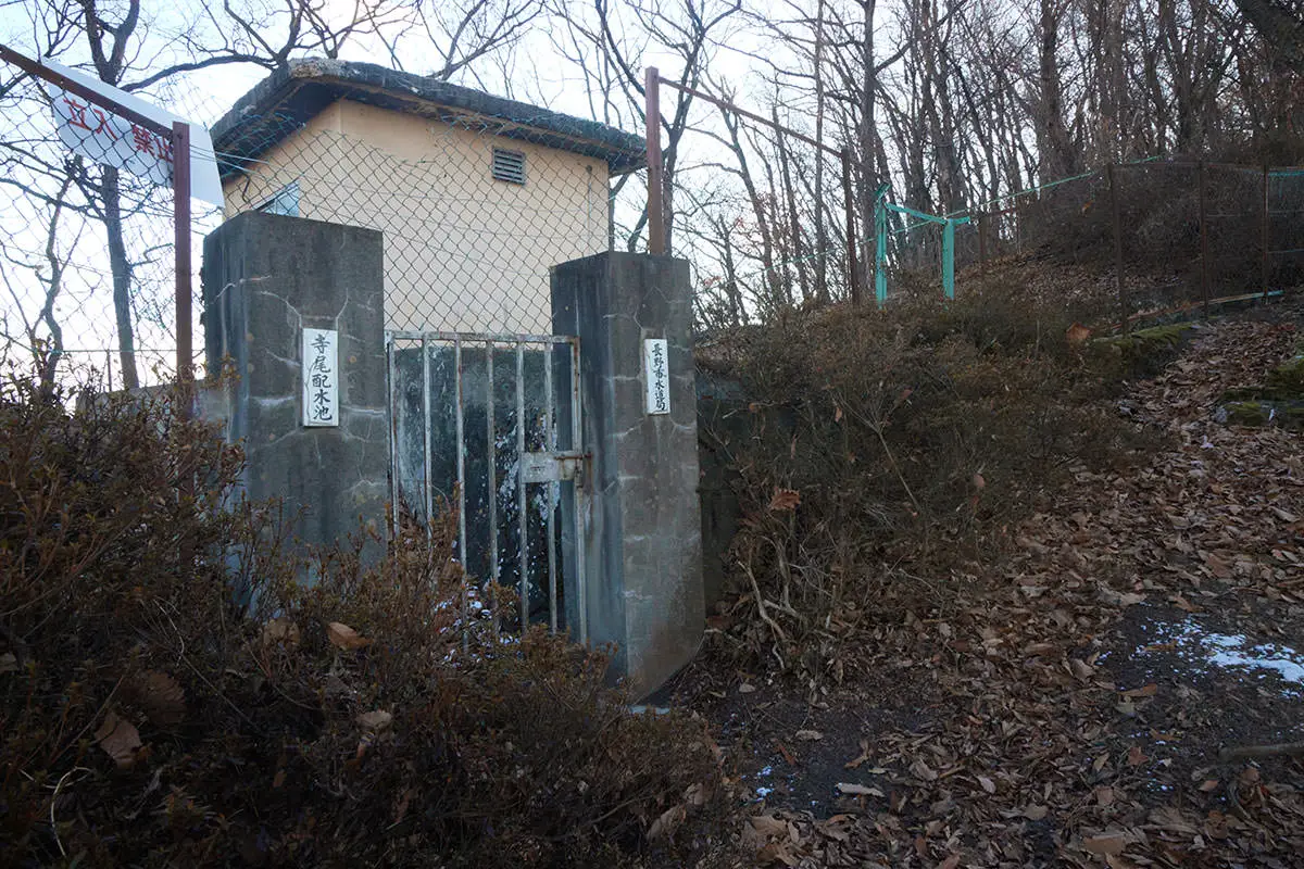 奇妙山登山 貯水池