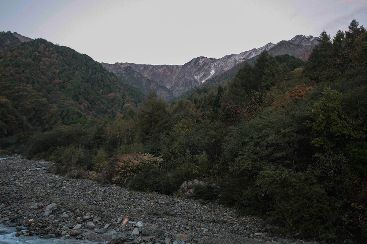 鹿島槍ヶ岳登山 目指す稜線が見える