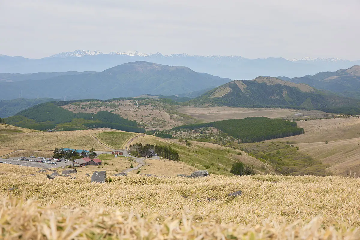 霧ヶ峰登山 霧ヶ峰-車山肩へ向かって下りる