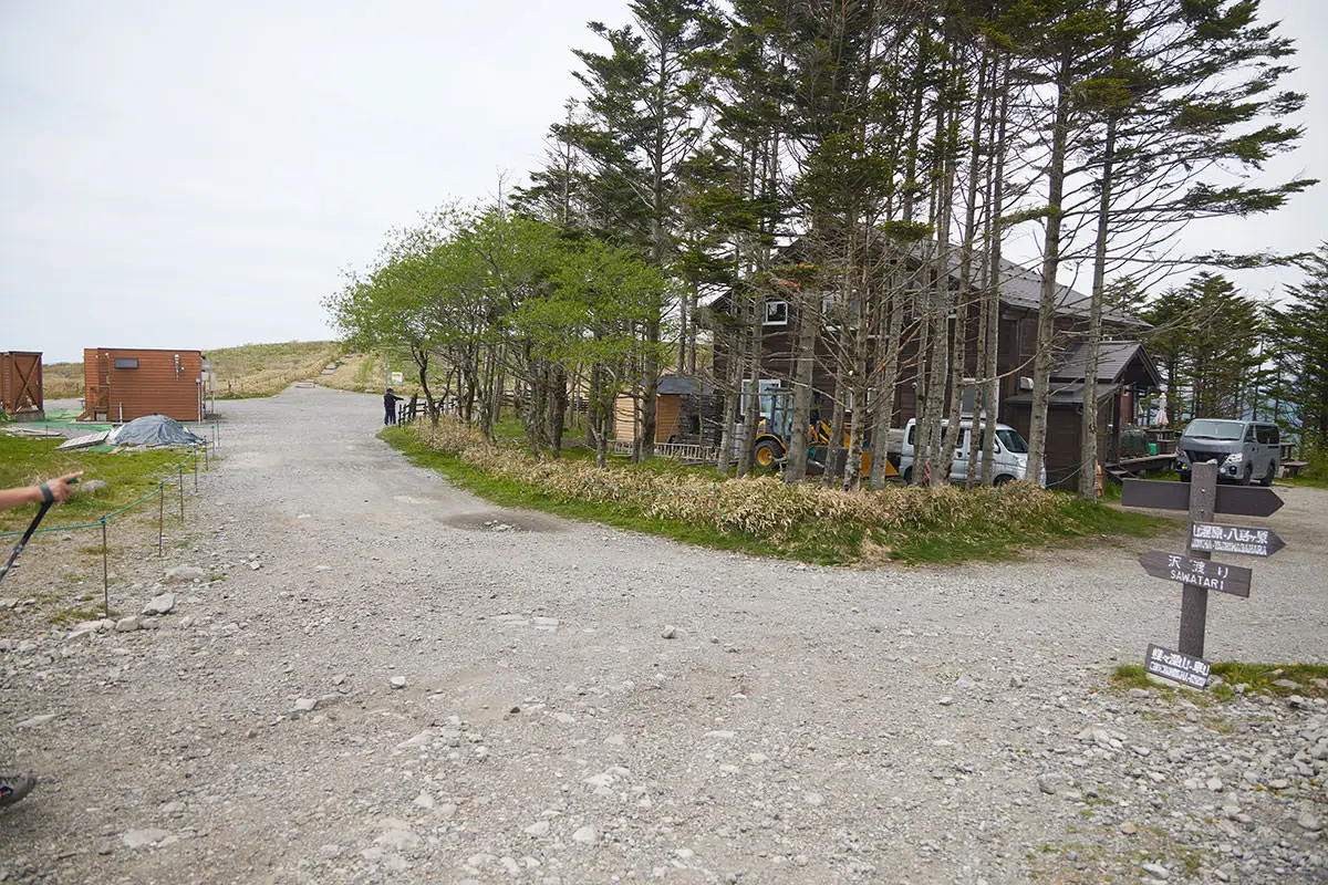 霧ヶ峰登山 霧ヶ峰-車山肩まで下りてきた