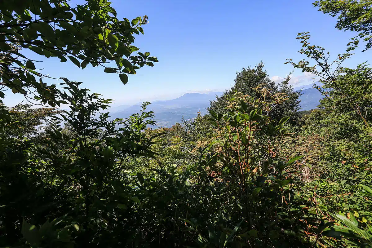 高社山登山 高社山-ときどき見える景色