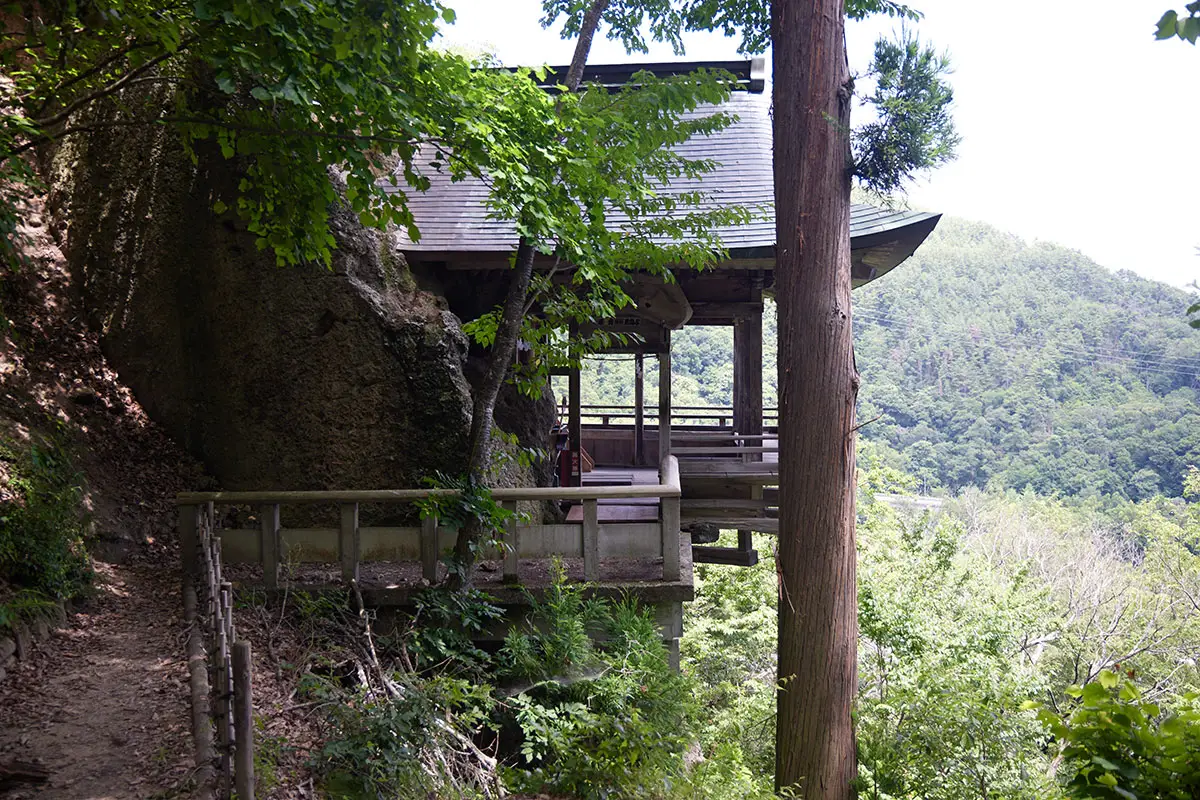 薬山登山 ブランド薬師に立ち寄る