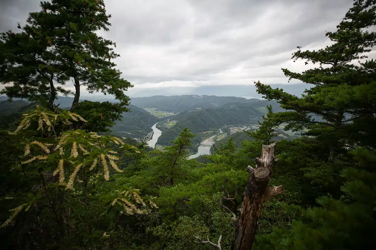 【京ヶ倉登山】京ヶ倉-ずっと眺めていた景色を山頂から見る