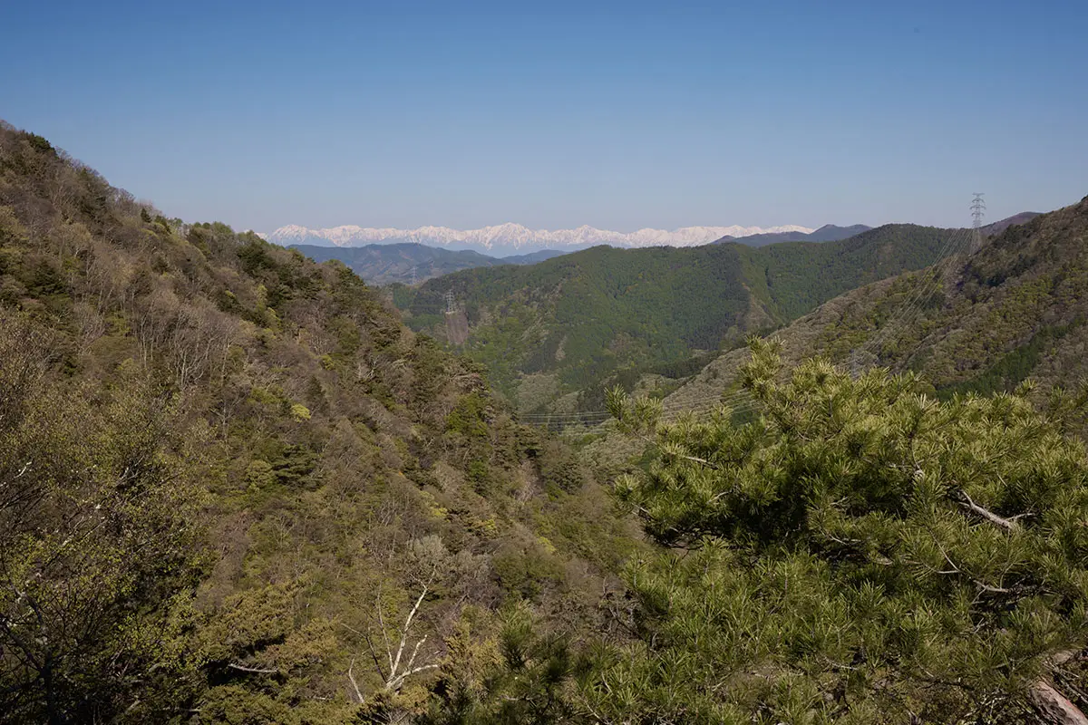 鬼ヶ城登山 西側には北アルプスが見える