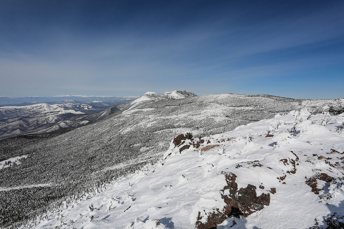縞枯山 冬季登山 1月 北八ヶ岳の展望台から南八ヶ岳を眺める 登山百景