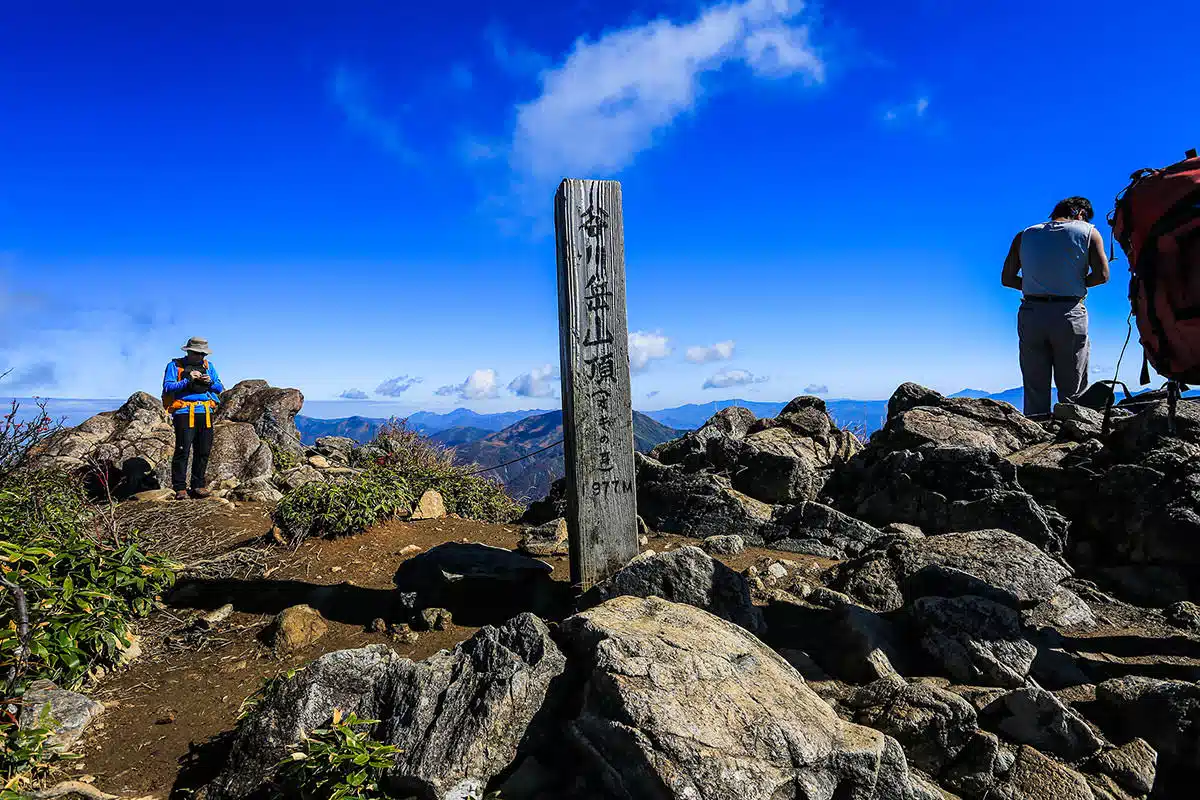 谷川岳登山 オキの耳に着いた