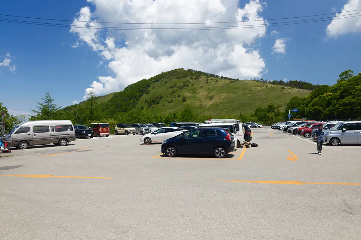 霧ヶ峰登山 霧ヶ峰-ここに車を停める