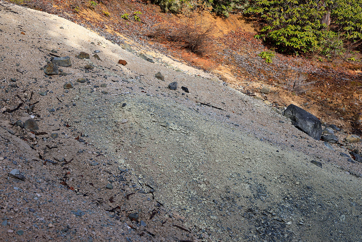 硫黄岳・天狗岳・にゅう・北八ヶ岳・南八ヶ岳登山 臭い