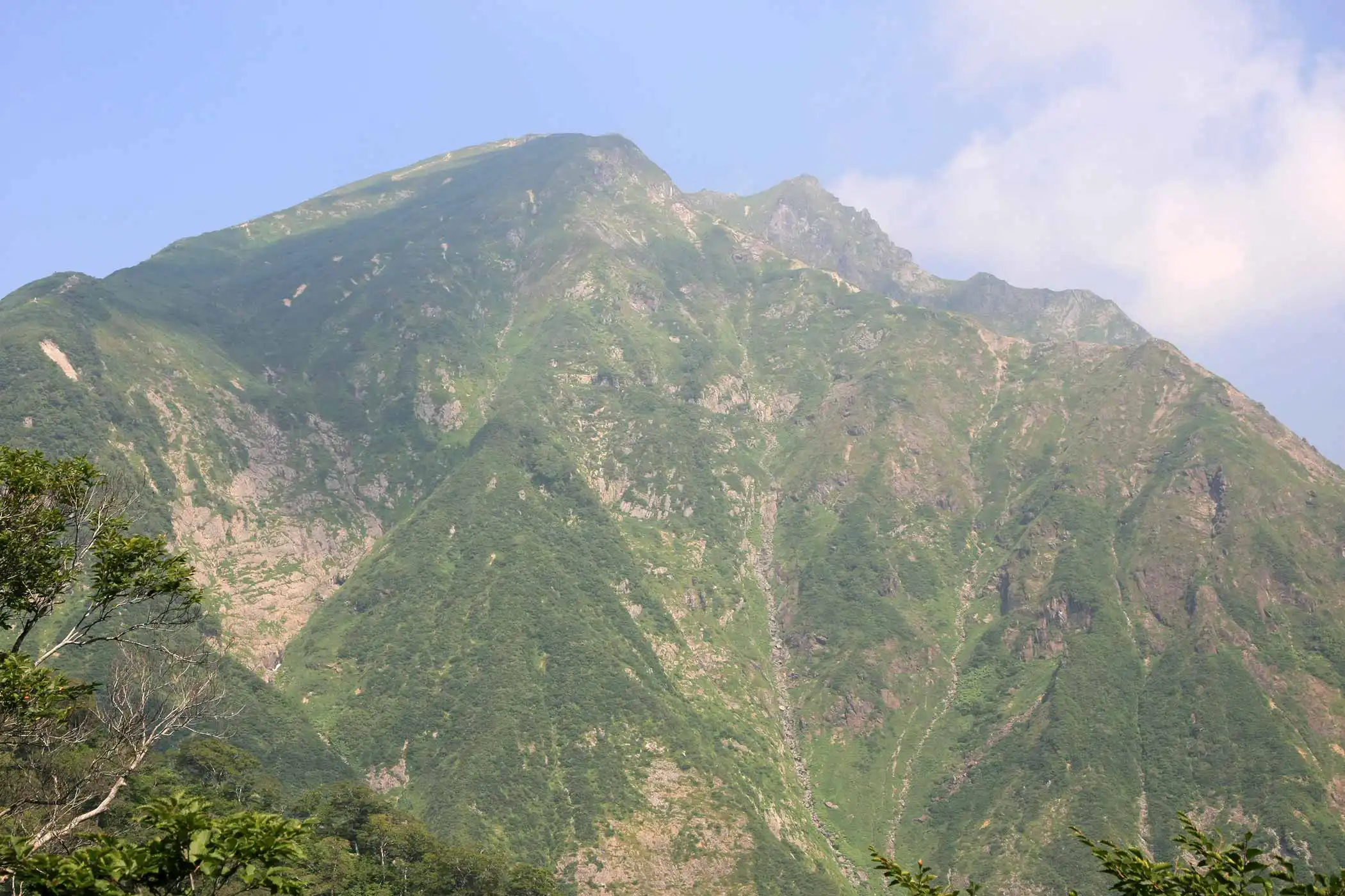 登山 夏の谷川岳 視界チカチカの天神尾根 登山百景