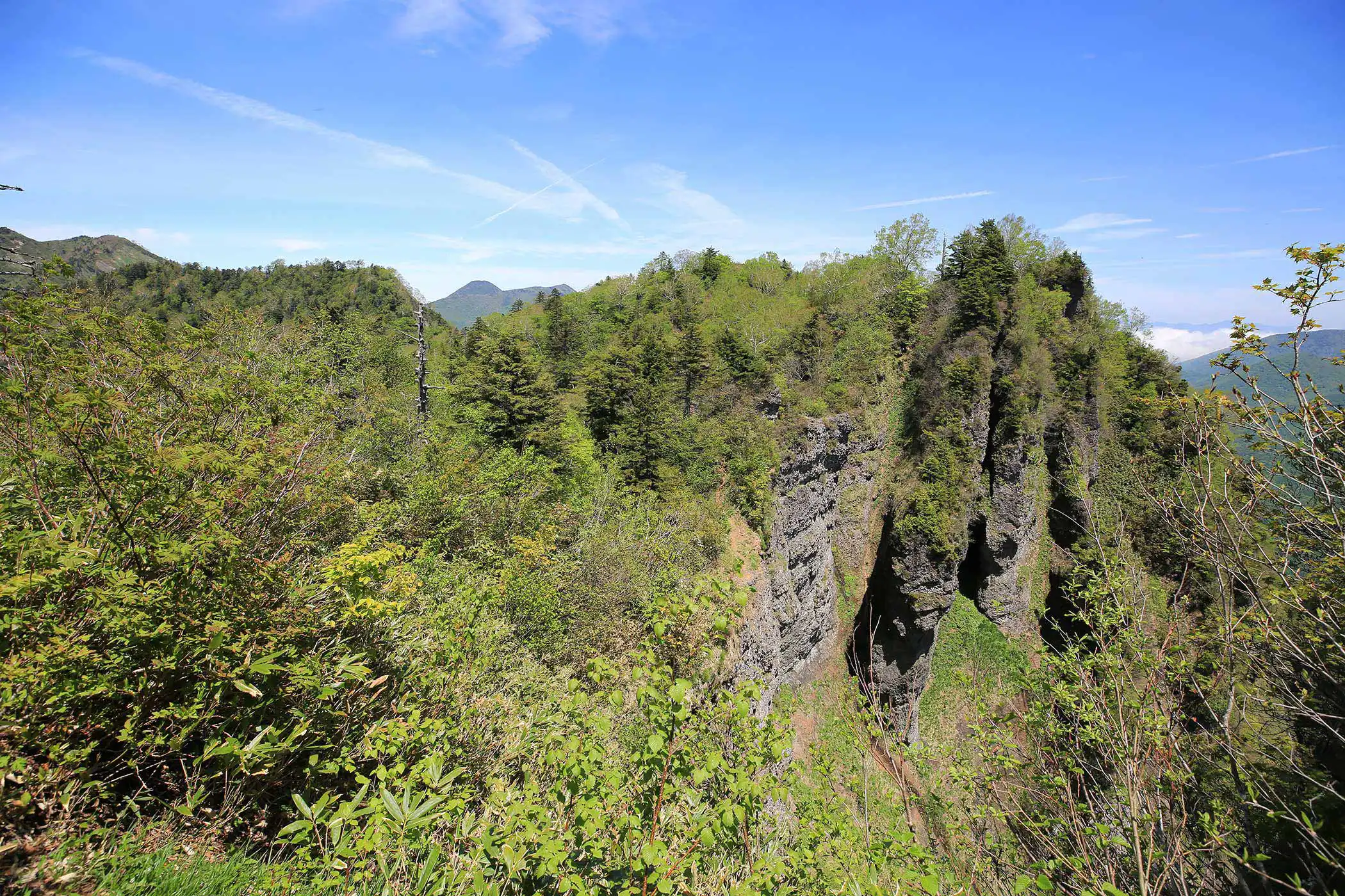 登山 蟻の塔渡りを見に行く戸隠 登山百景