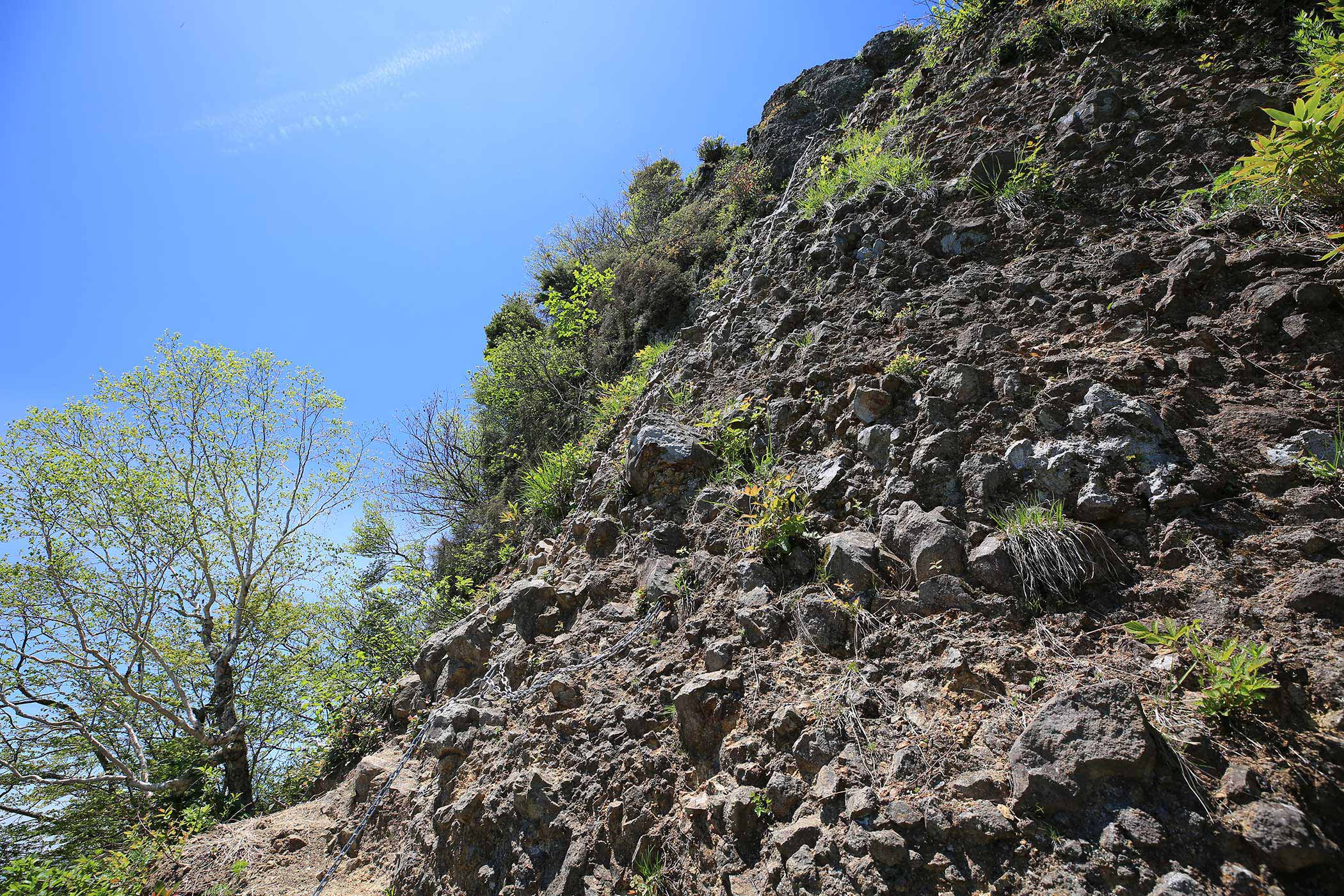 登山 蟻の塔渡りを見に行く戸隠 登山百景