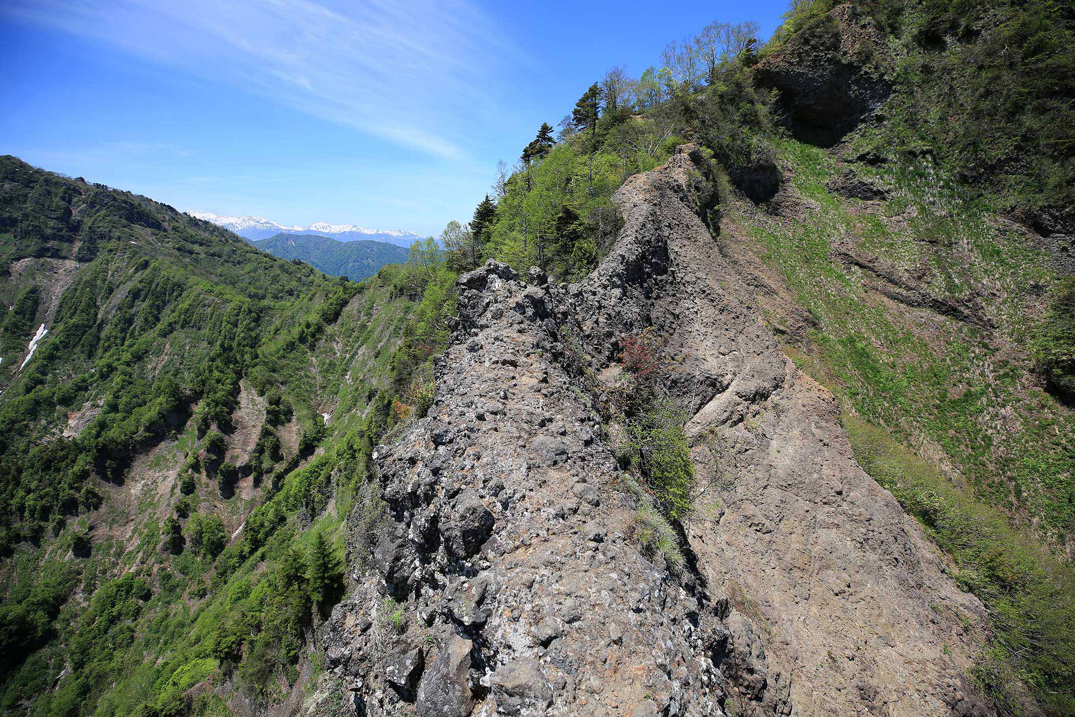 登山 蟻の塔渡りを見に行く戸隠 登山百景